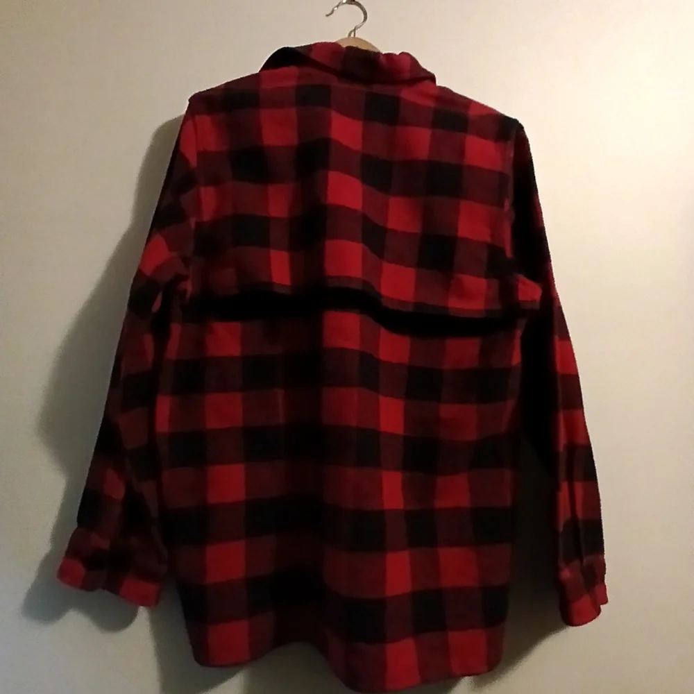 Vintage Dakota Red and Black Heavy Flannel Plaid Button Down Shirt - Picture 3 of 3